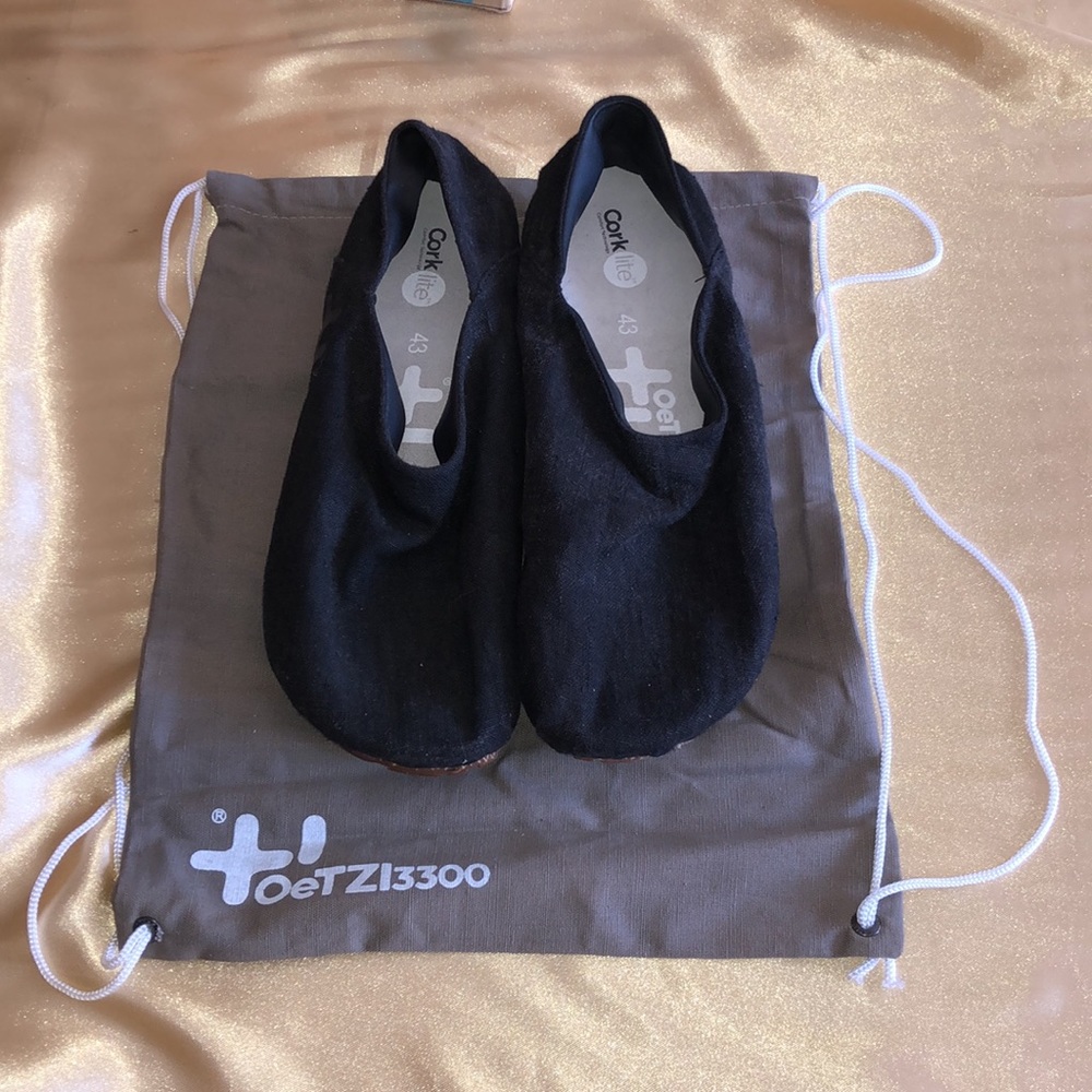 NWB OTZ 300GMS coarse linen black Unisex Shoes Sz men 13 women 16 oetzi3300